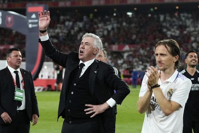 Pelatih Real Madrid, Carlo Ancelotti (c) AP Photo/Jose Breton
